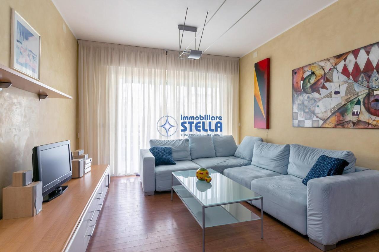 Condominio Adriatico Lido di Jesolo Exterior photo